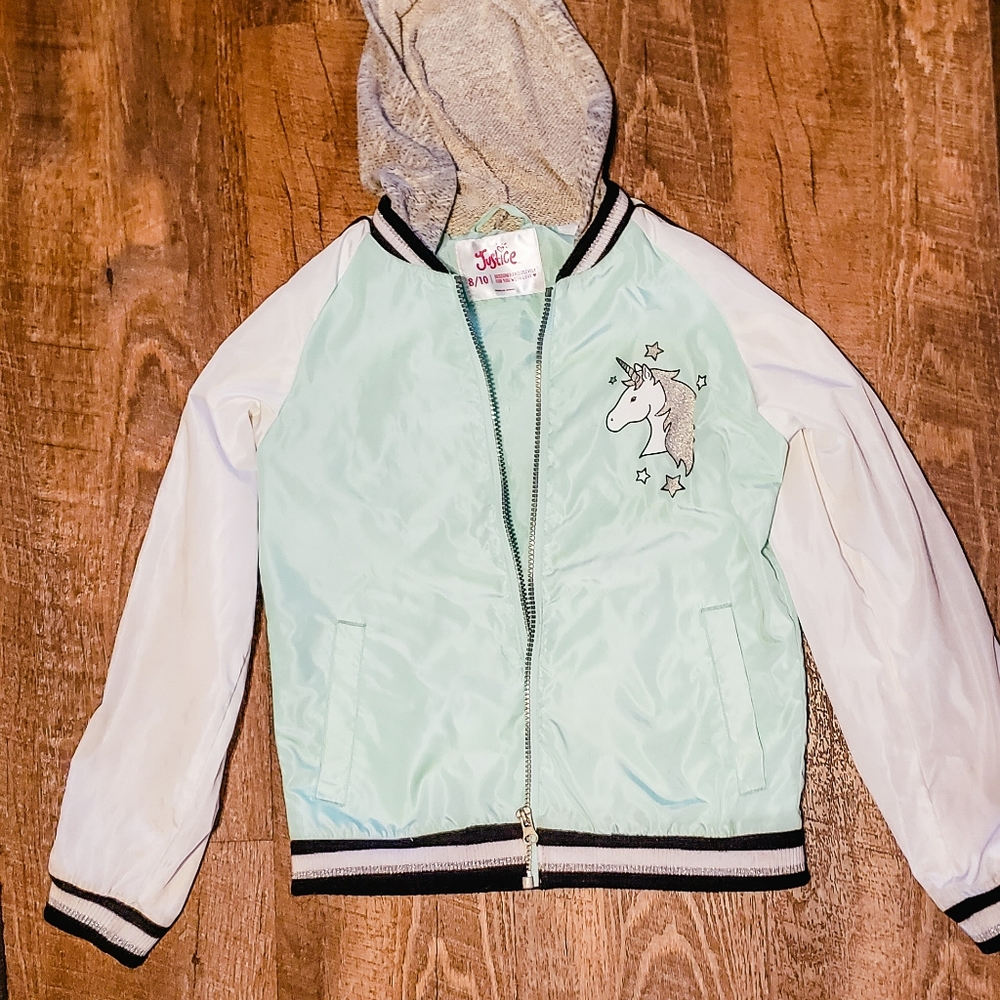 Wind breaker